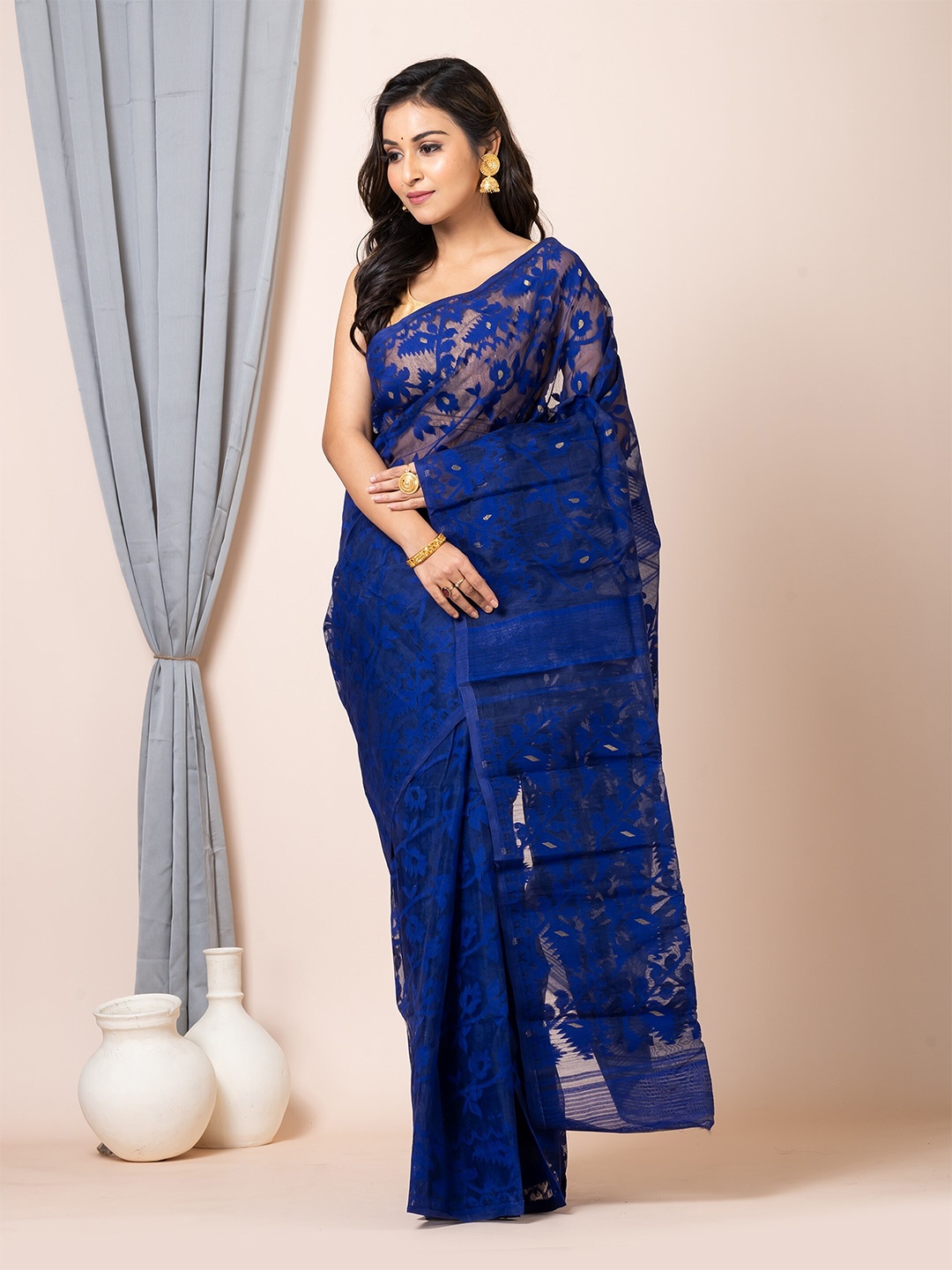 

HOUSE OF ARLI Woven Design Pure Cotton Jamdani Saree, Blue