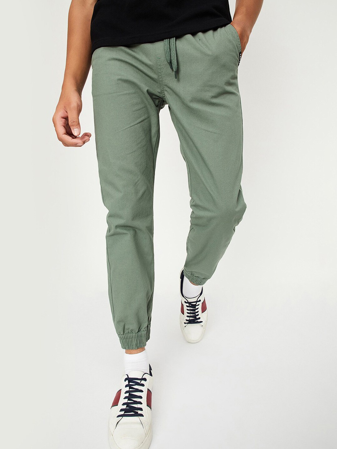

max Boys Mid-Rise Pure Cotton Joggers, Olive