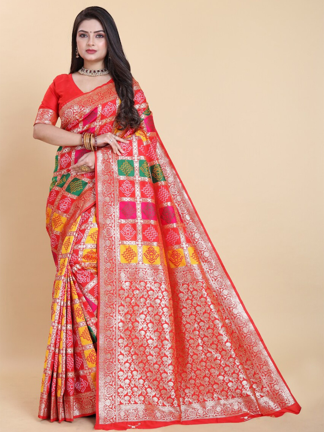 

Sanwariya Silk Woven Design Zari Pure Silk Kanjeevaram Saree, Red