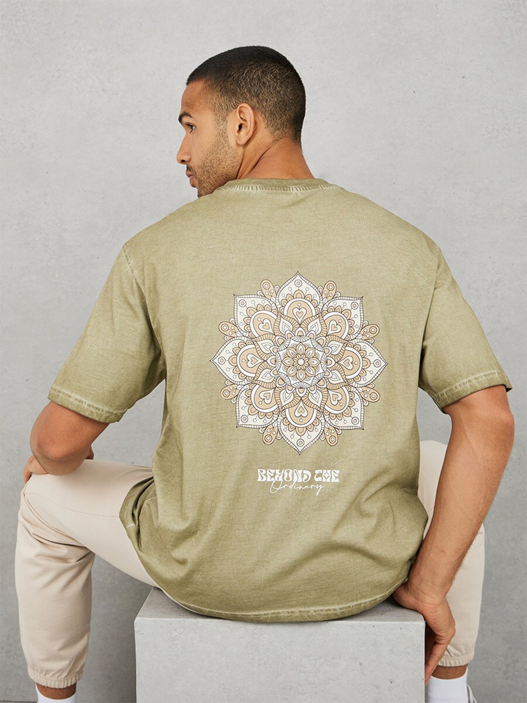 

Styli Acid Wash Back Graphic Oversized T-shirt, Khaki