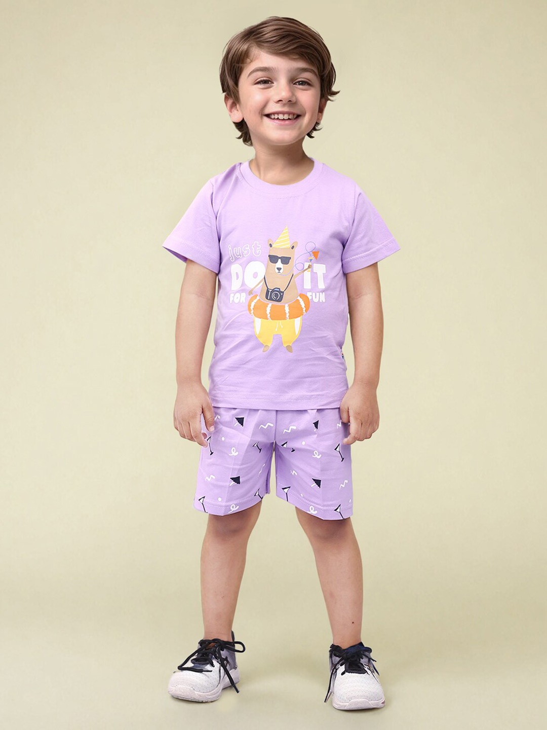 

Toonyport Boys Printed T-shirt with Shorts, Lavender