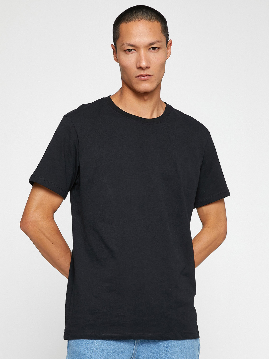 

Koton Round Neck Cotton Regular Fit T-shirt, Black