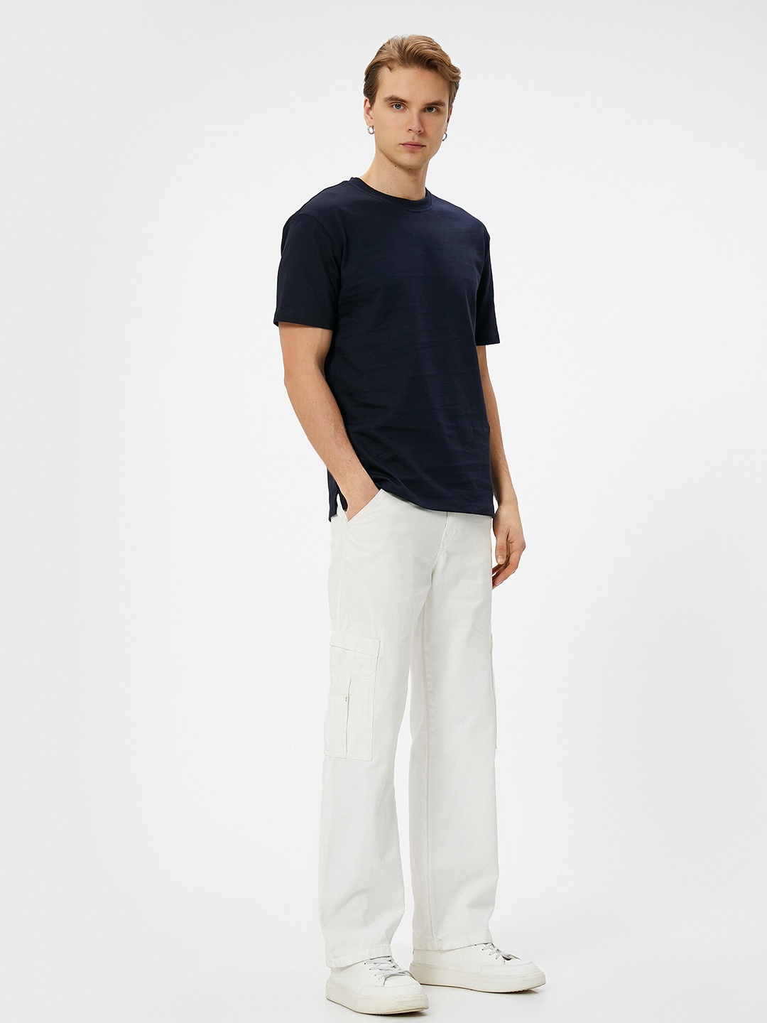 

Koton Round Neck Short Sleeves T-shirt, Black