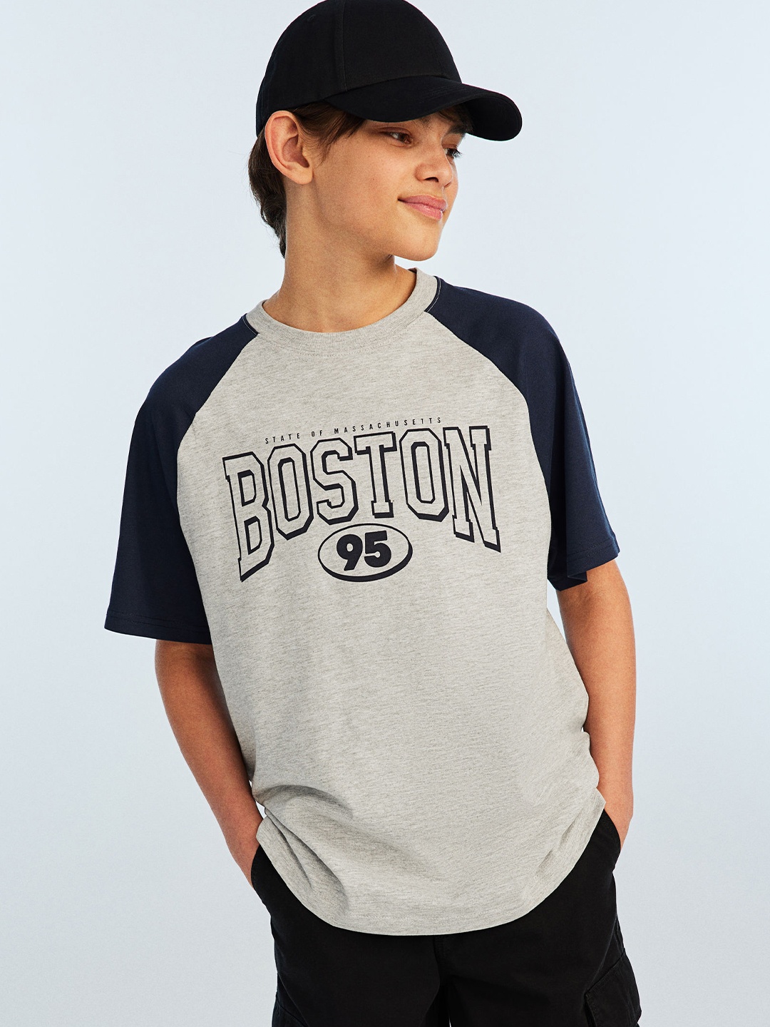 

H&M Boys Printed T-shirt, Grey