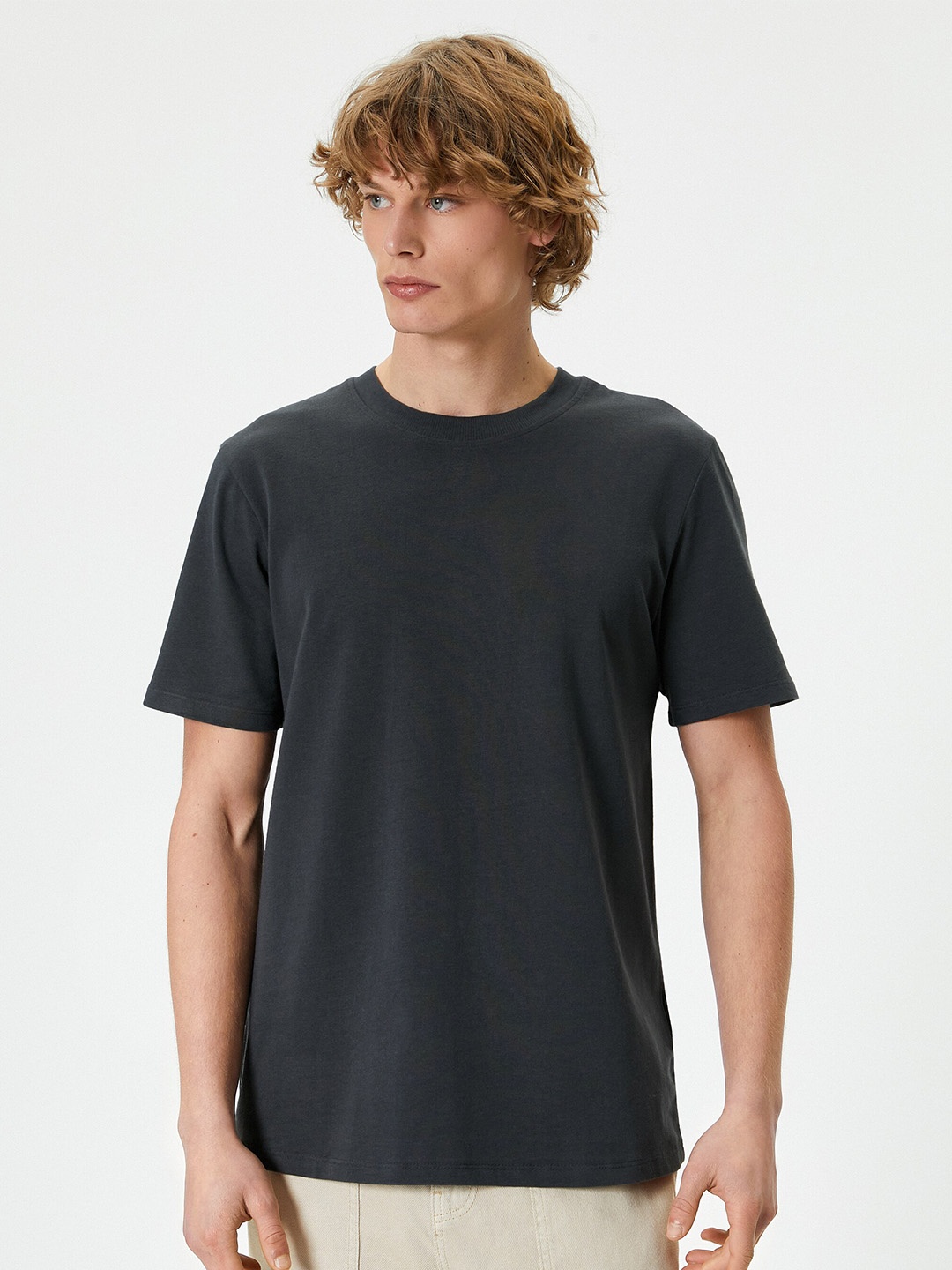 

Koton Round Neck Pure Cotton T-shirt, Grey