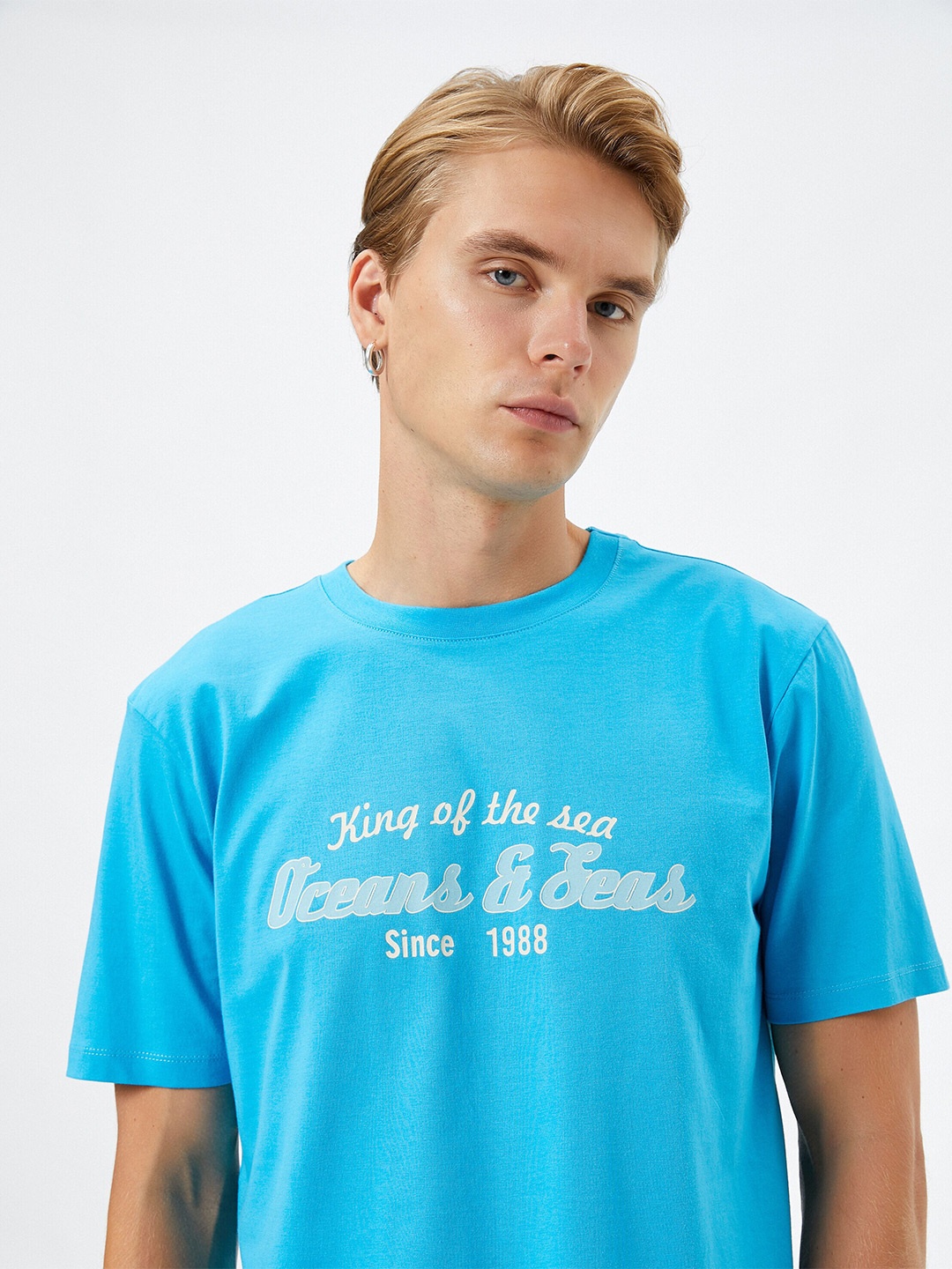 

Koton Typography Printed Round Neck Short Sleeves Cotton T-shirt, Blue