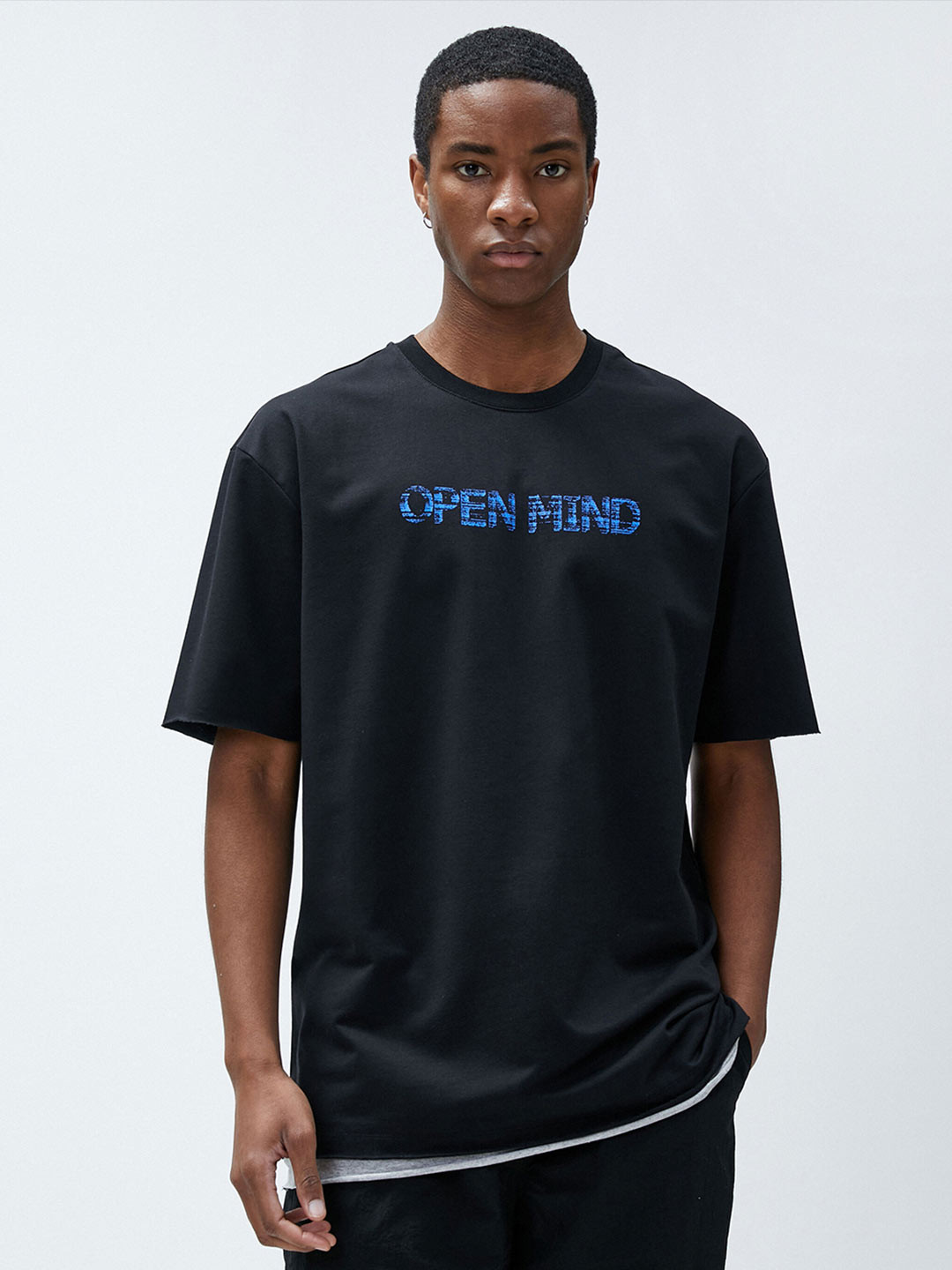 

Koton Typography Printed Drop-Shoulder Sleeves Pure Cotton Oversized Casual T-shirt, Black