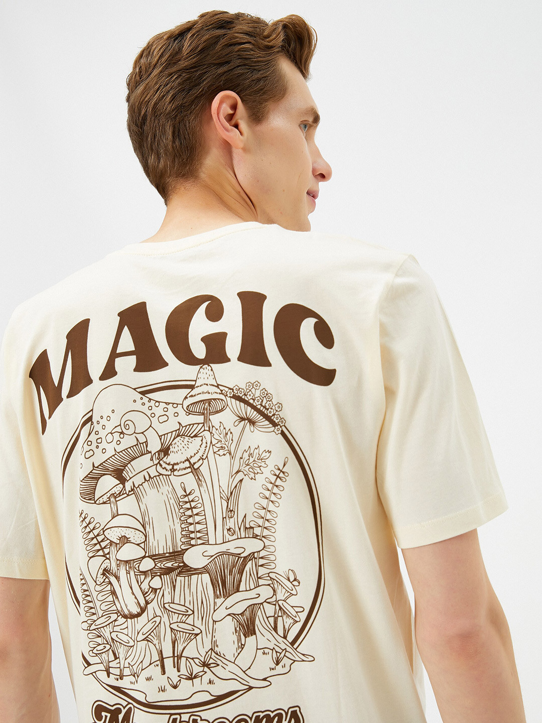 

Koton Men Typography Printed Drop-Shoulder Sleeves Oversized Cotton T-shirt, Beige