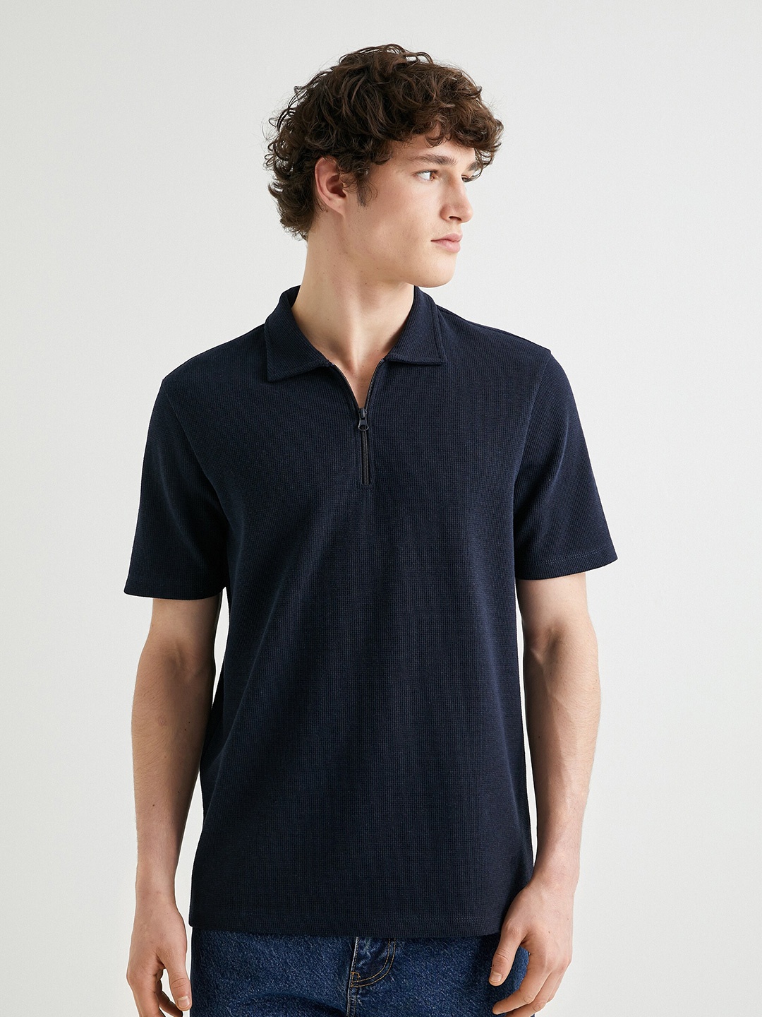 

Koton Textured Polo Collar Short Sleeves T-shirt, Navy blue