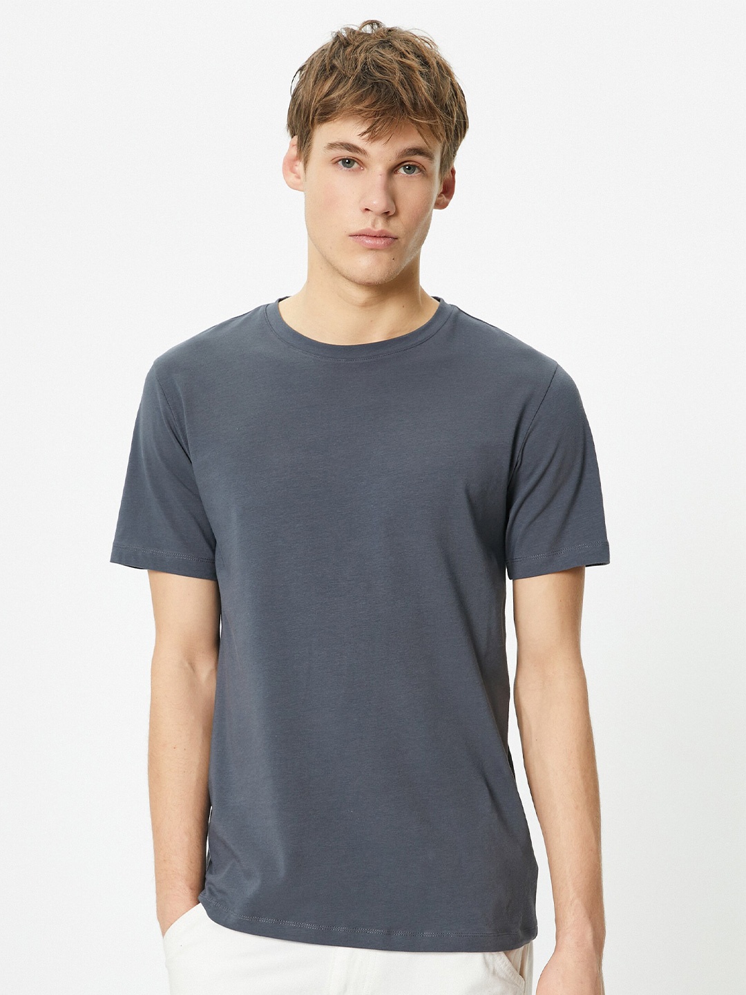 

Koton Round Neck Cotton Slim Fit T-shirt, Grey