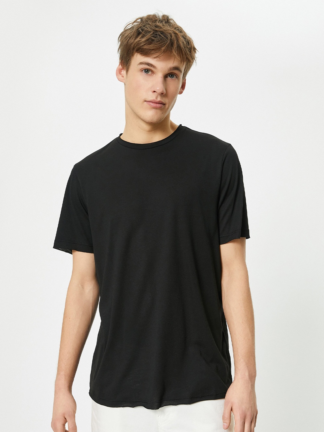 

Koton Round Neck Regular Fit T-shirt, Black