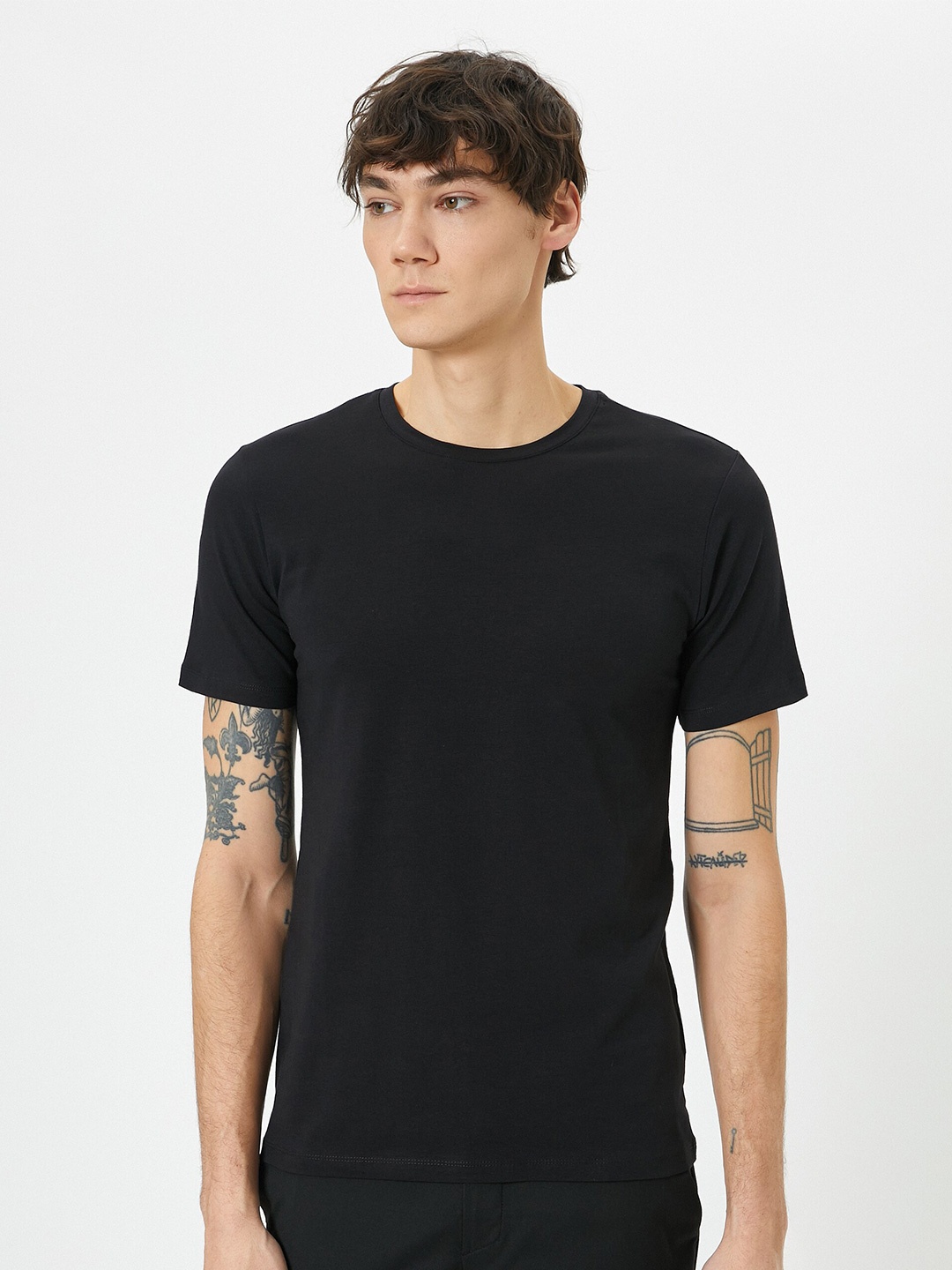 

Koton Round Neck Cotton Slim Fit T-shirt, Black