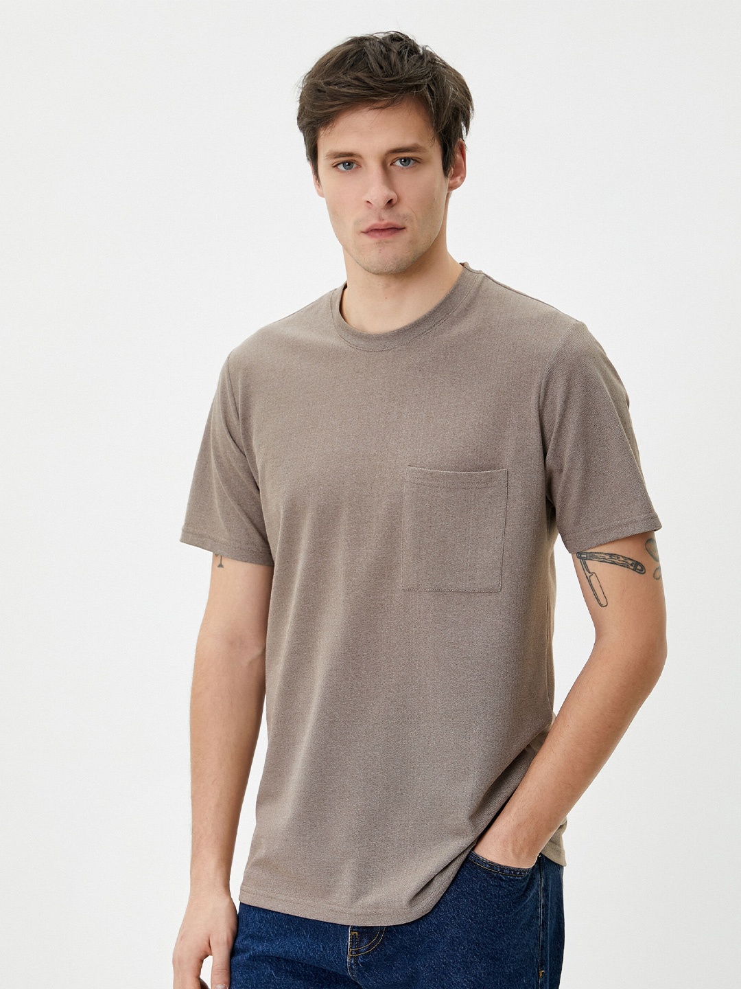 

Koton Round Neck Short Sleeves Regular Fit T-shirt, Brown
