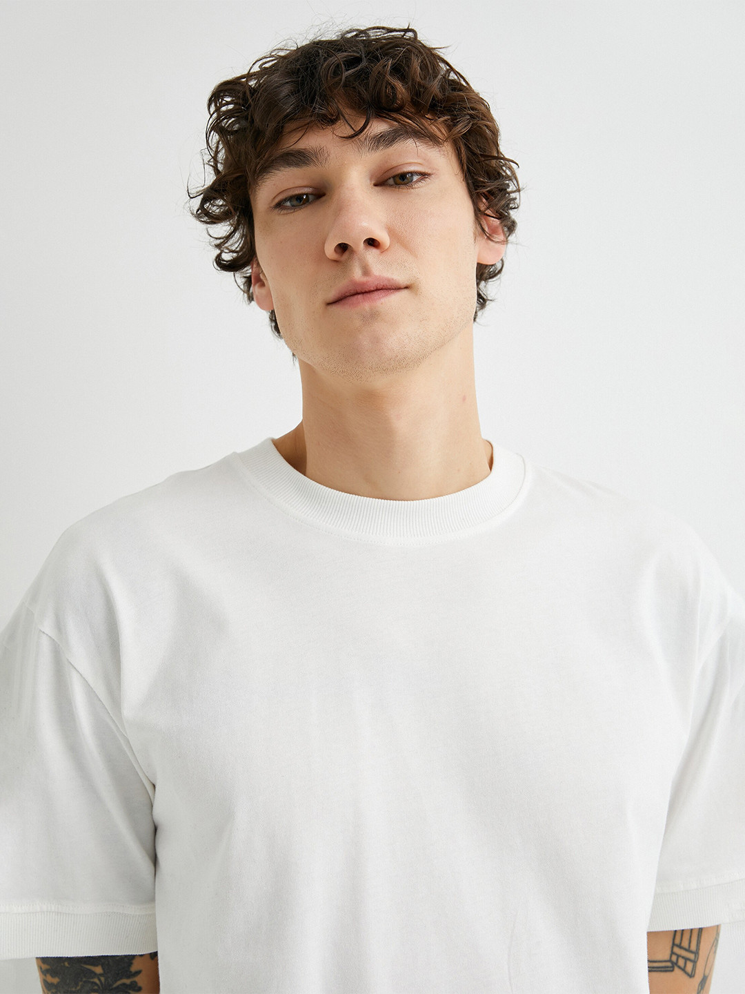 

Koton Round Neck T-shirt, White