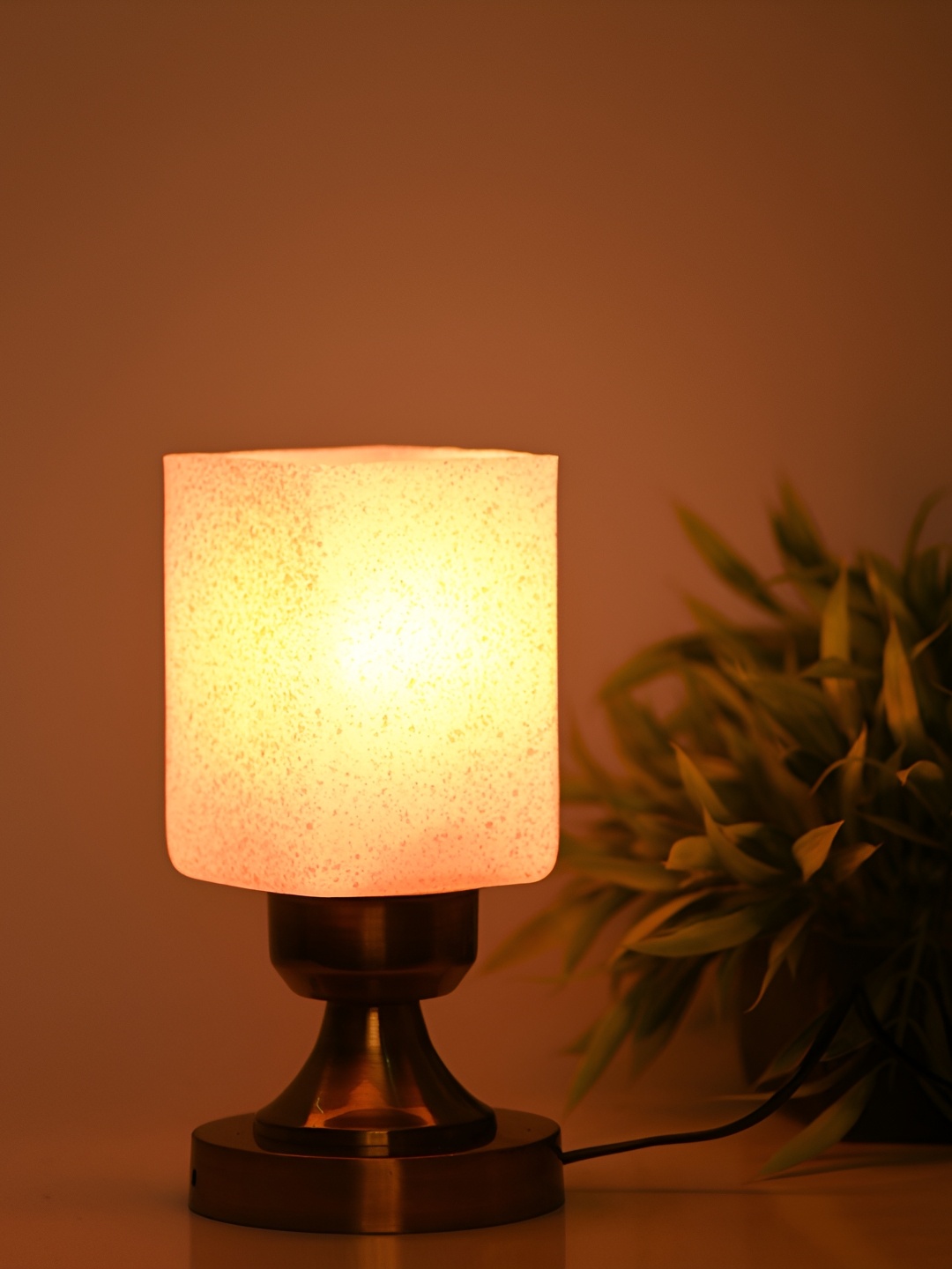 

1ST TIME Black Metal Contemporary Square Shaped Table Lamp