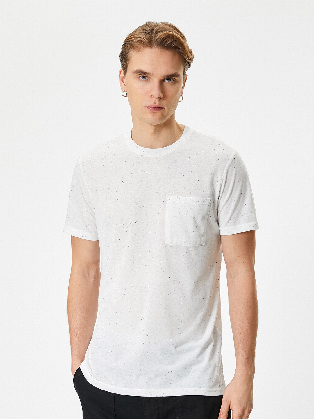 

Koton Round Neck Slim Fit Casual T-shirt, White