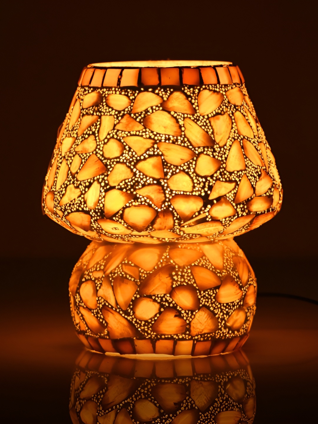 

1ST TIME Gold-Toned Textured Glass Traditional Rectangle Table Lamp