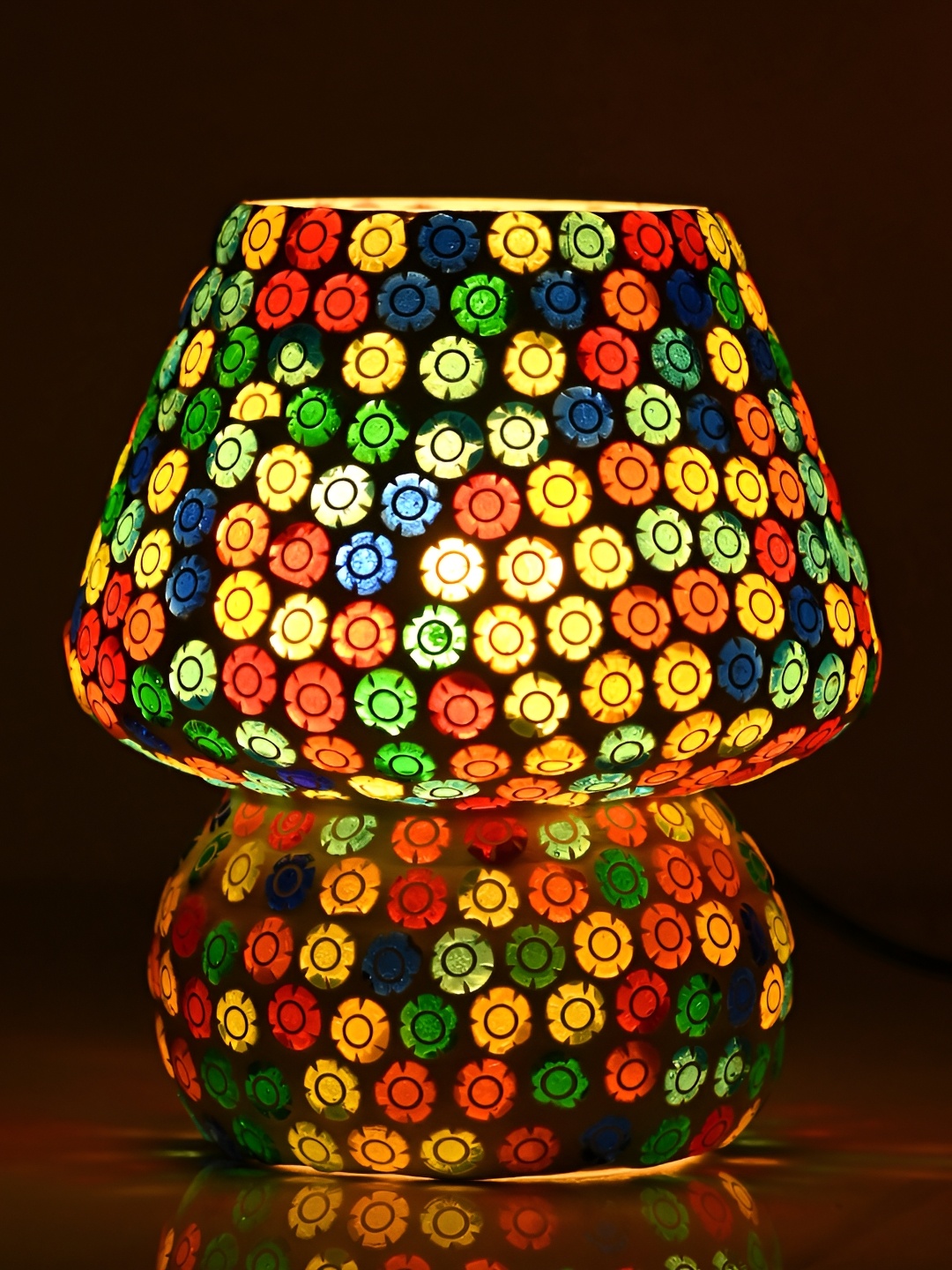 

1ST TIME White & Red Textured Glass Traditional Table Lamp