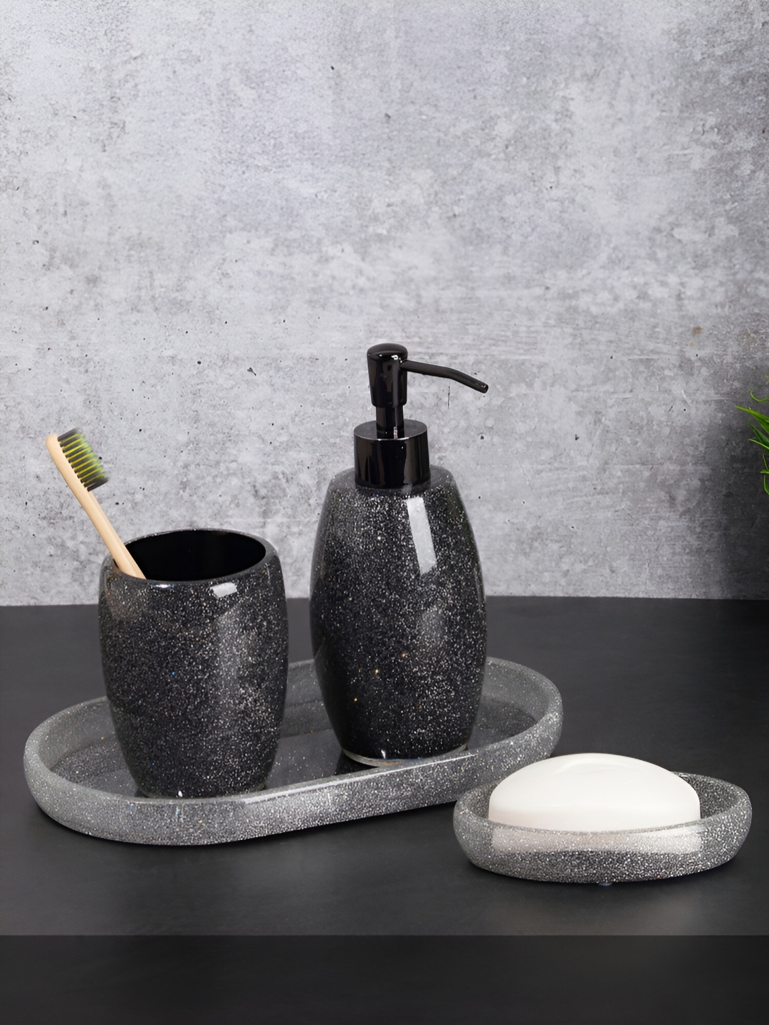 

OBSESSIONS Charcoal 4 pieces Textured Polyresin Bath Accessories Set