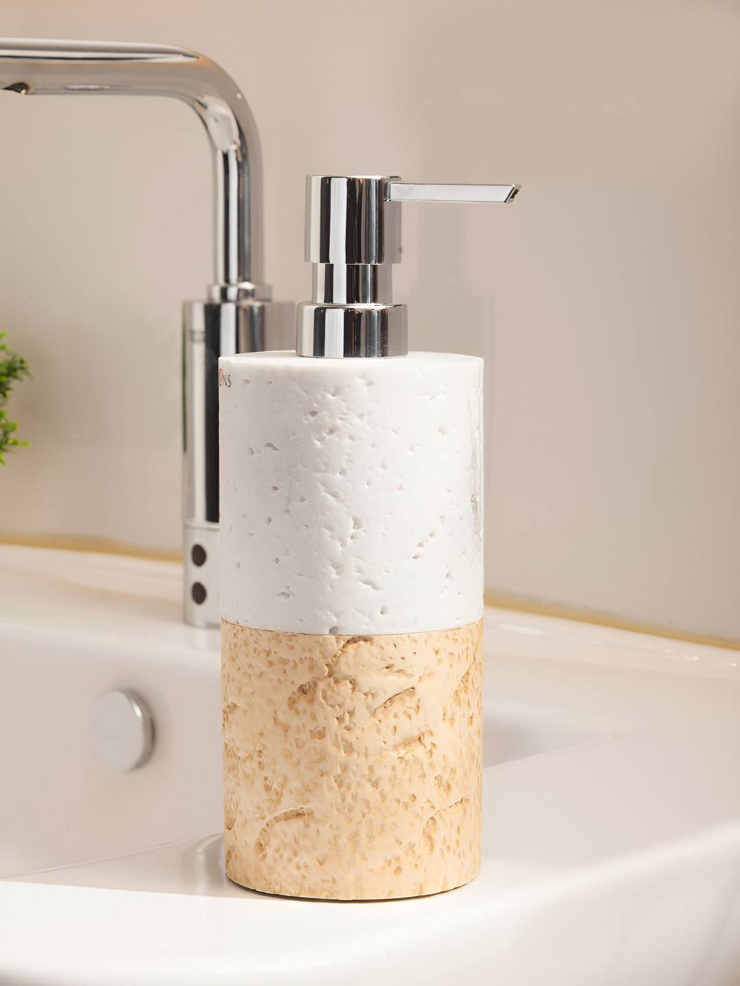 

OBSESSIONS Beige & White Textured Polyresin Soap Dispenser
