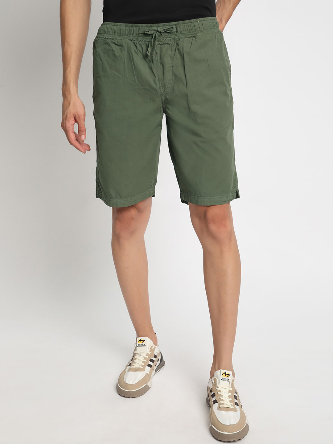 

Roadster Men Mid-Rise Lightweight Pure Cotton Shorts, Olive