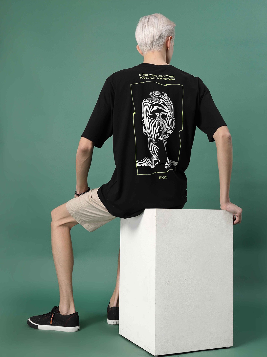 Rigo Printed Drop Shoulder Sleeves Oversized Jersey T Shirt, Black