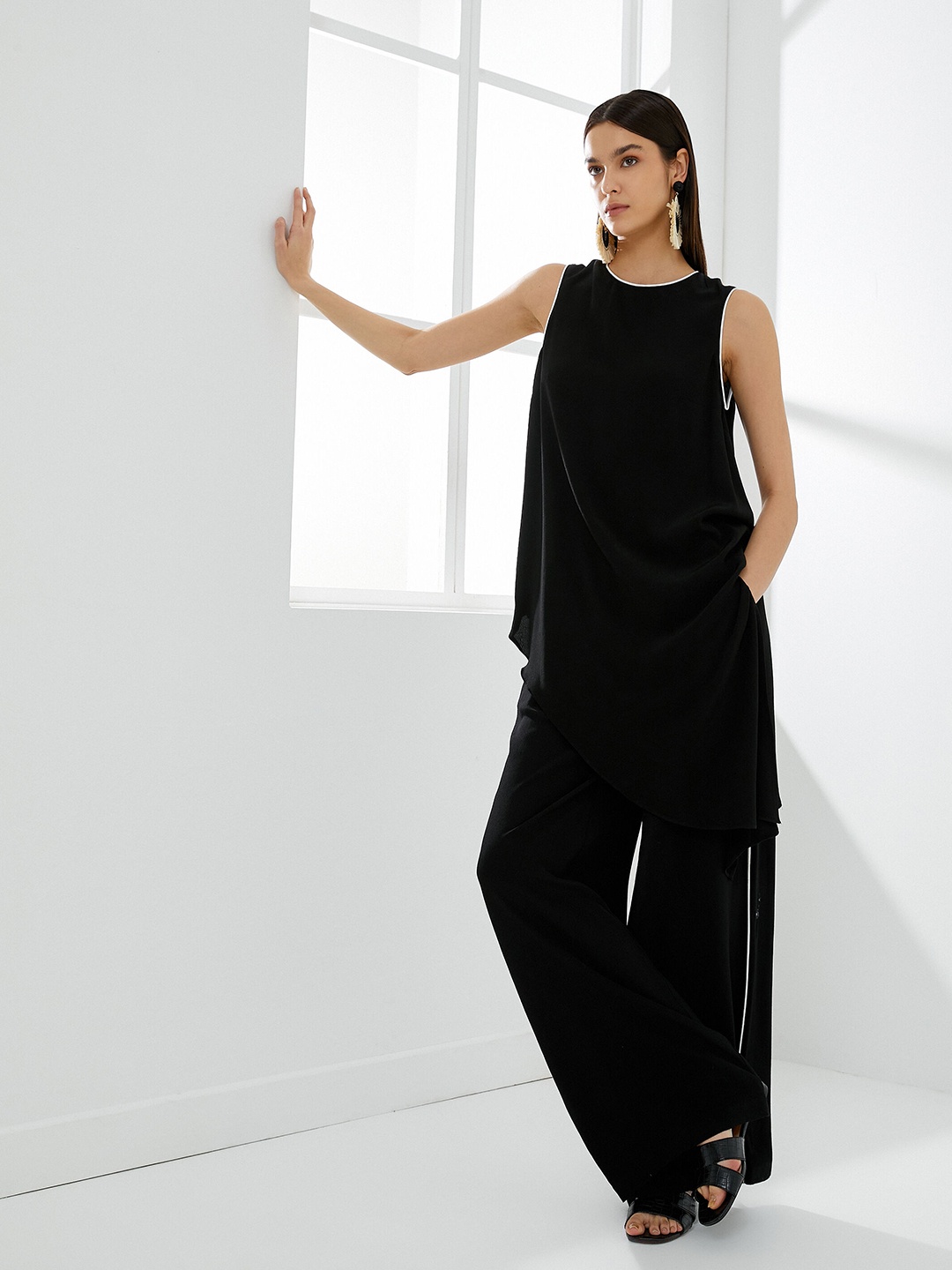 

Koton Round Neck Sleeveless A-Line Longline Top, Black