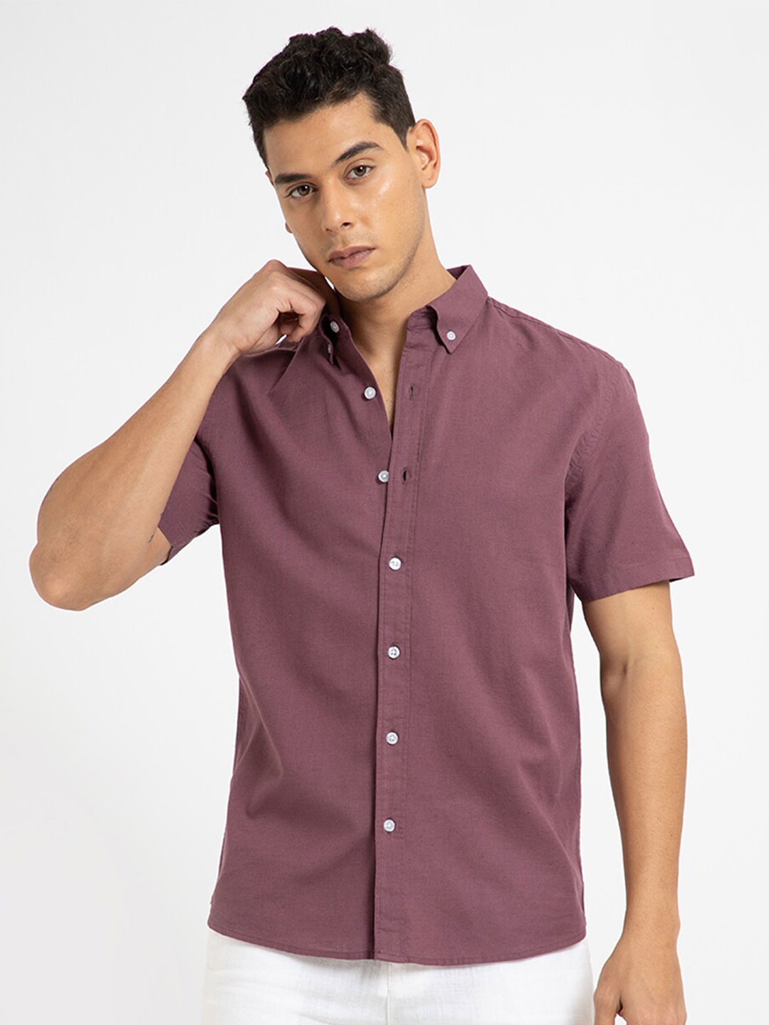

Banana Club Classic Short Sleeves Spread Collar Linen Opaque Casual Shirt, Violet