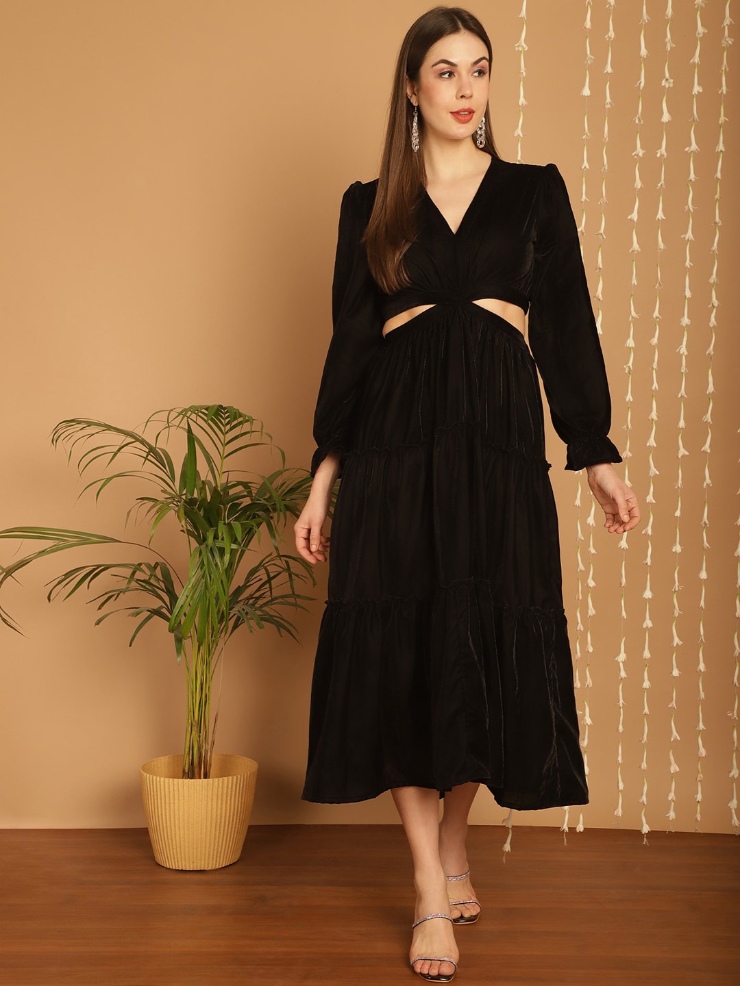 

Aawari Waist Cut-Outs Puff Sleeve A-Line Midi Dress, Black