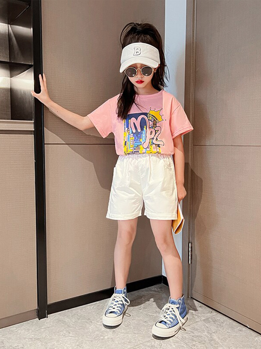 

StyleCast x Revolte Girls Printed T-shirt With Shorts, Pink