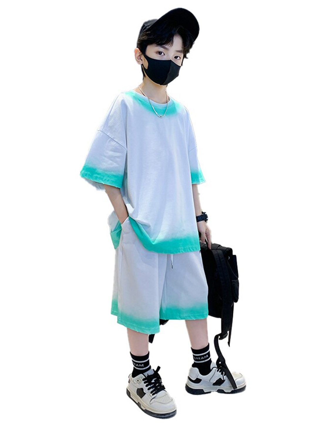 

StyleCast x Revolte Boys Blue Dyed T-shirt with Shorts