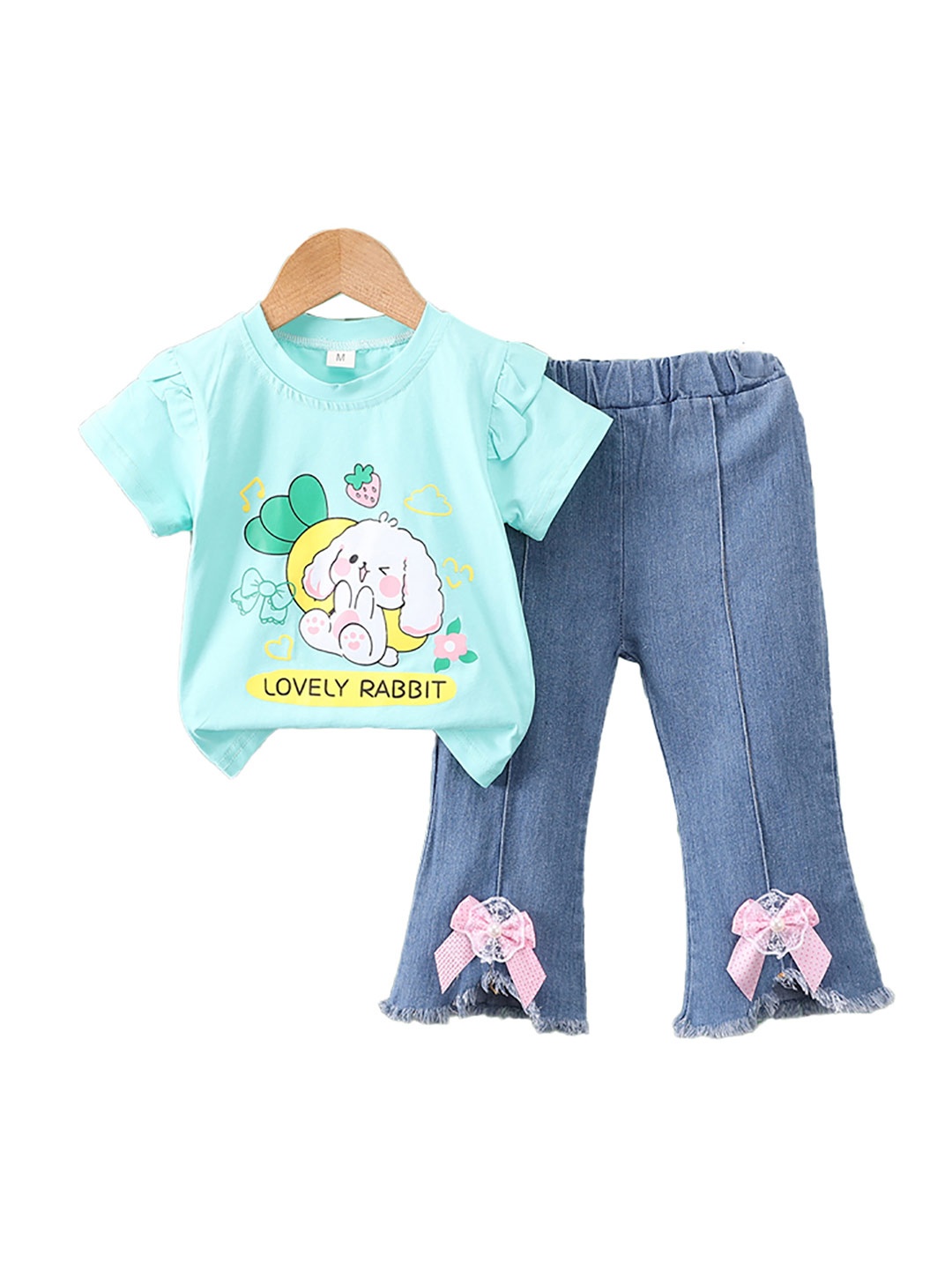 

StyleCast x Revolte Girls Green Printed T-shirt with Trousers