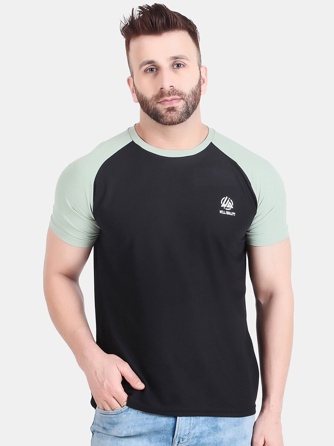 

WELL QUALITY Raglan Sleeves Round Neck T-shirt, Black
