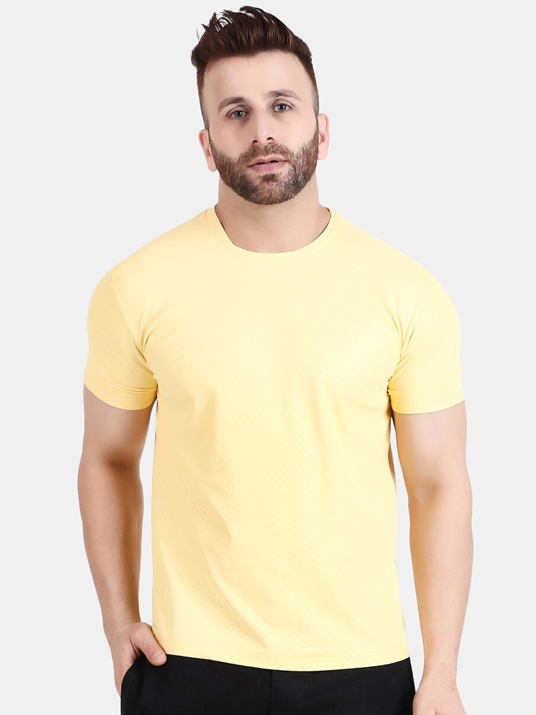 

WELL QUALITY Round Neck Regular T-shirt, Yellow
