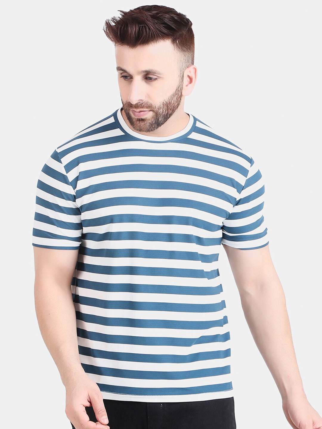 

WELL QUALITY Striped Round Neck T-shirt, Blue