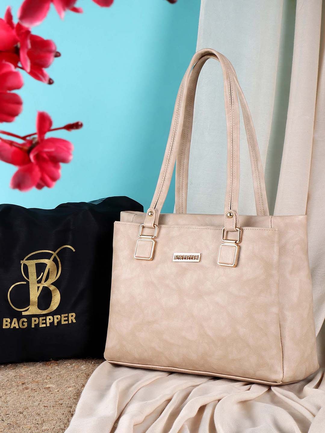

Bag Pepper Textured Structured Shoulder Bag, Beige