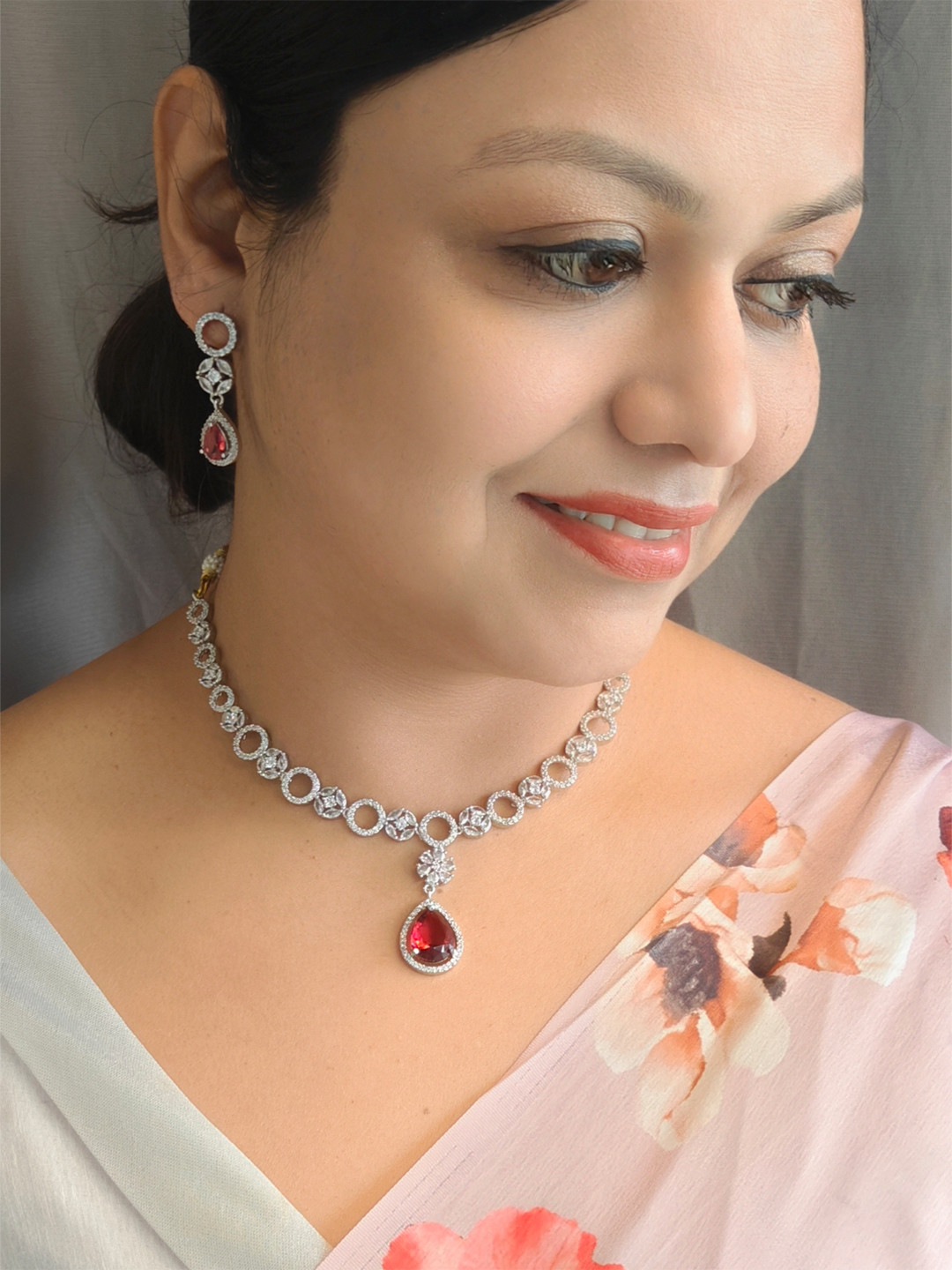 

GRIIHAM Premium Sayara Collection Gold-Plated Cubic Zirconia-Studded Jewellery Set