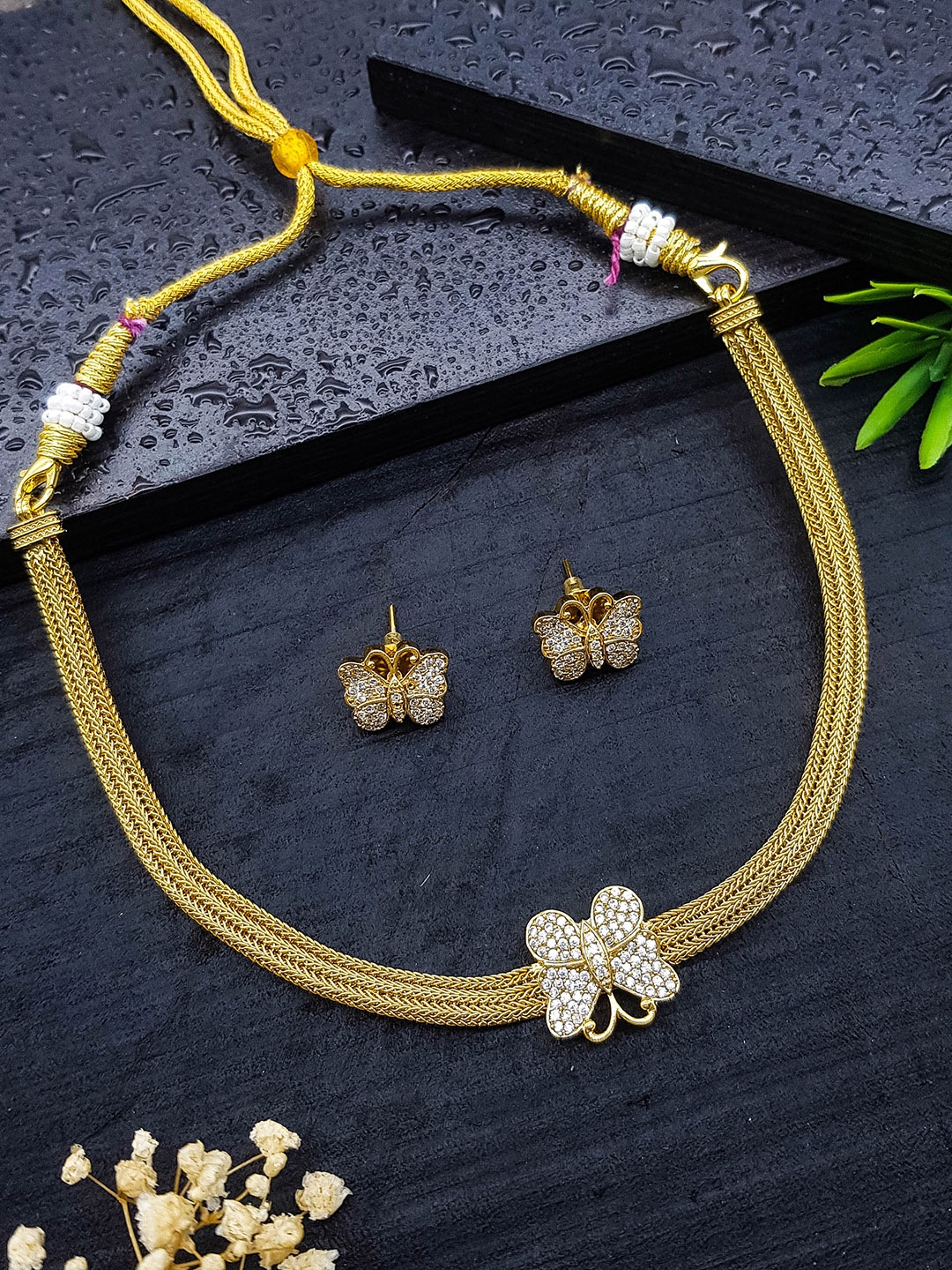 

GRIIHAM Gold-Plated Cubic Zirconia-Studded Jewellery Set