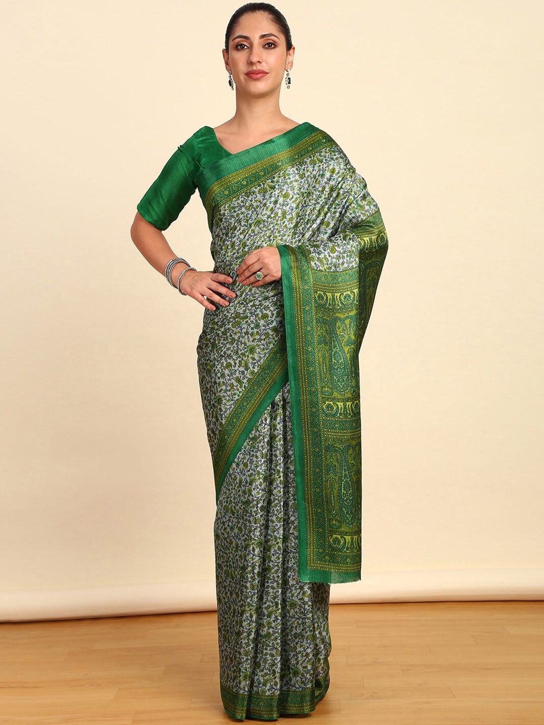 

Soch Floral Printed Saree, Green