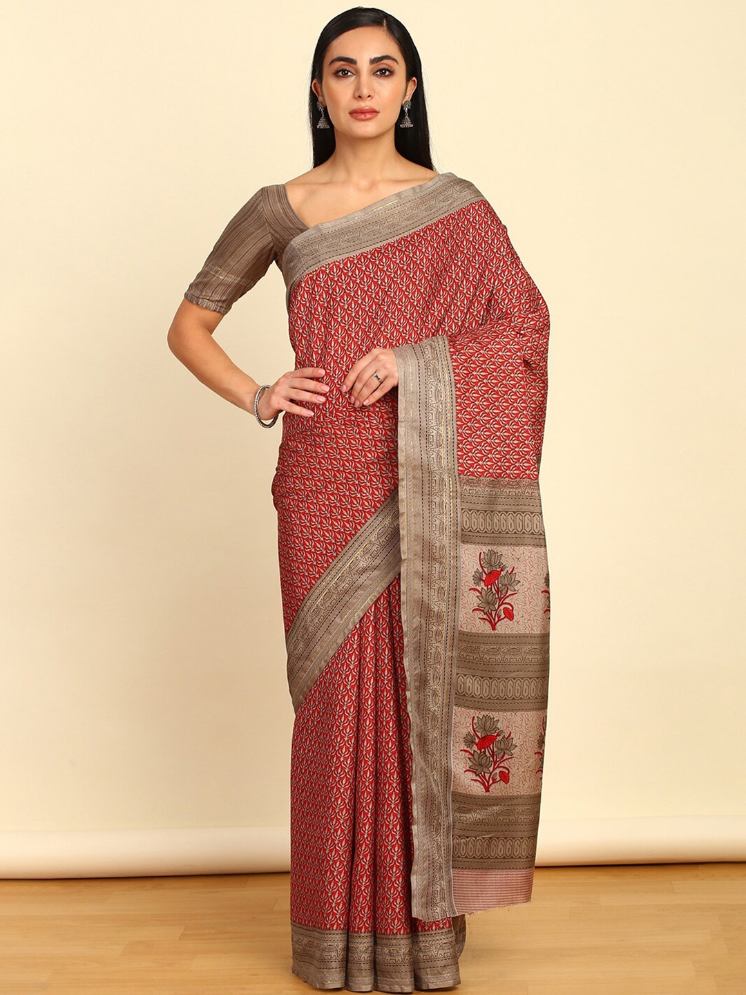 

Soch Floral Art Silk Saree, Maroon