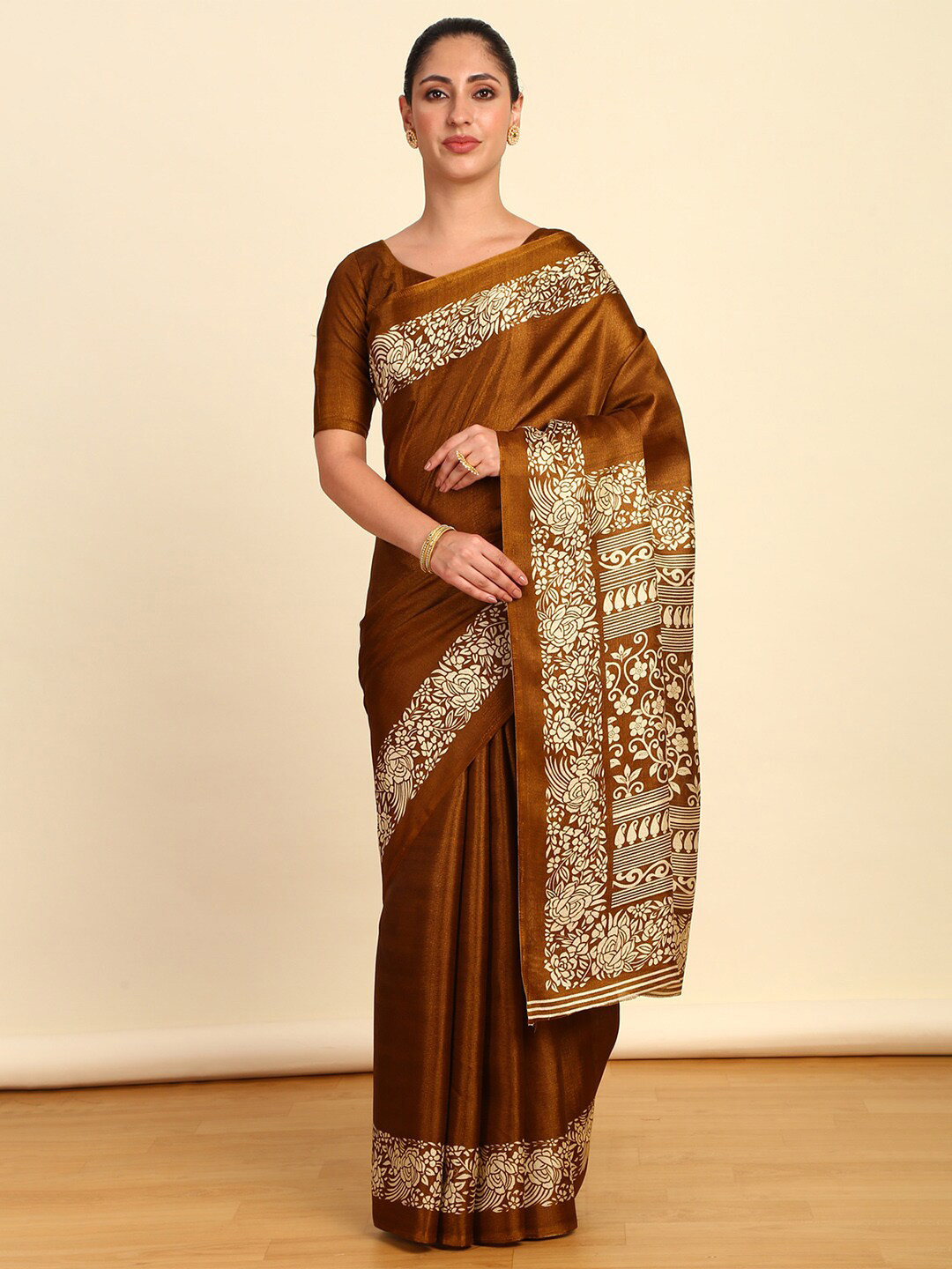 

Soch Art Silk Saree, Gold