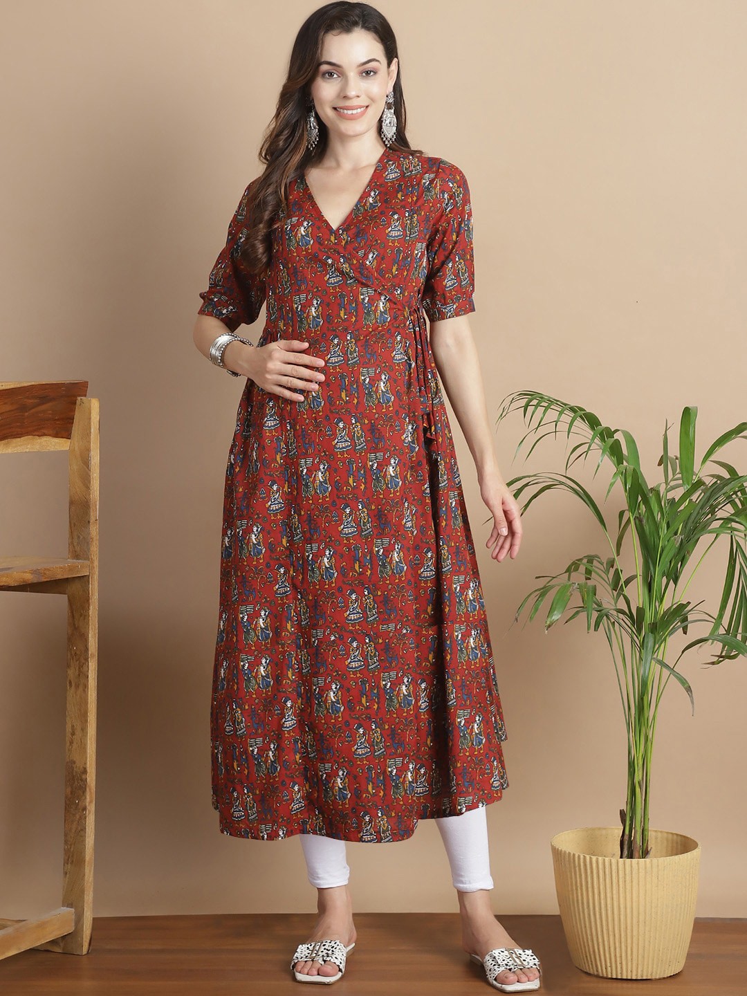 

Secret Wish Women Floral Printed Flared Sleeves Sequinned Maternity Kurta, Maroon