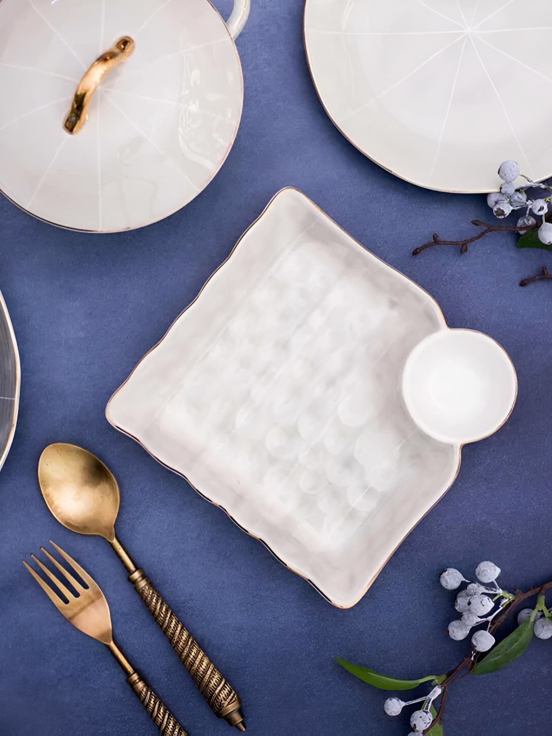 

THEDECORKART White Textured Ceramic Plate