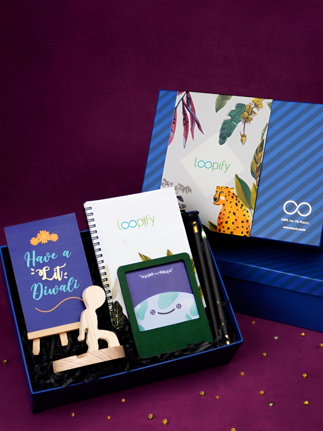 

LOOPIFY WORLD Blue & White 7 Pcs Home Gift Sets
