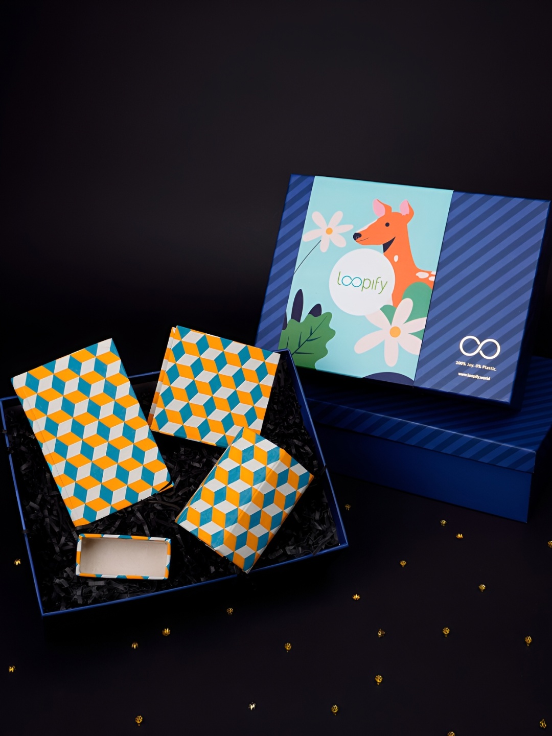 

LOOPIFY WORLD Blue & White 4 Pcs Home Gift Sets