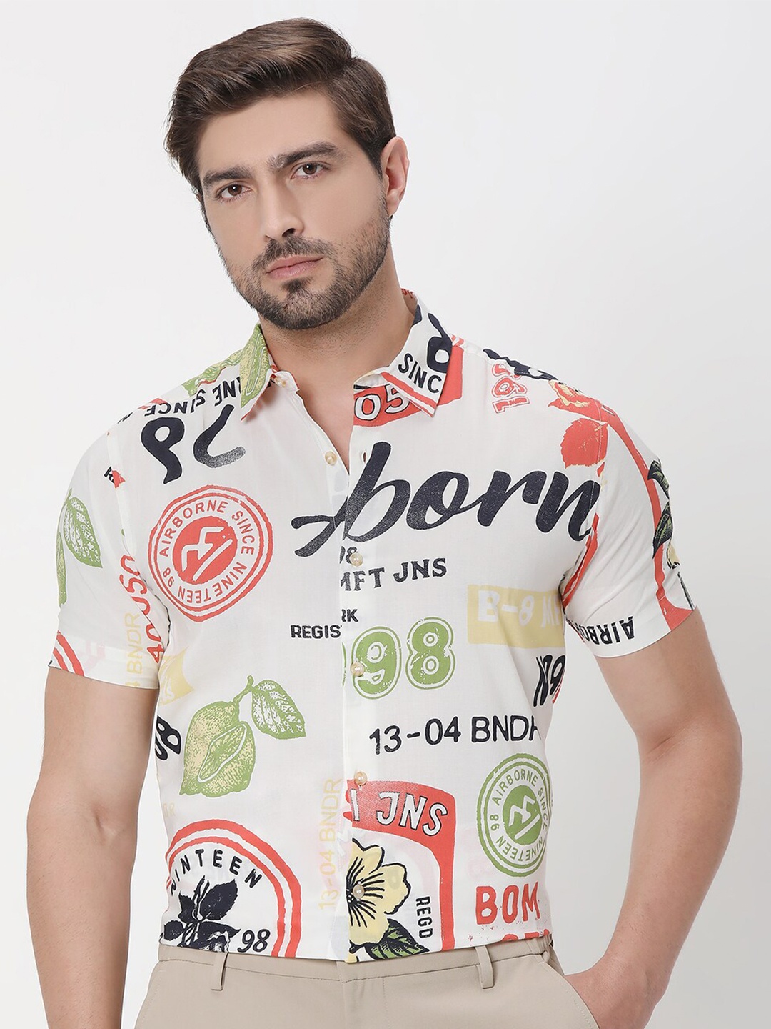 

Mufti Graphic Printed Slim Fit Casual Shirt, Off white