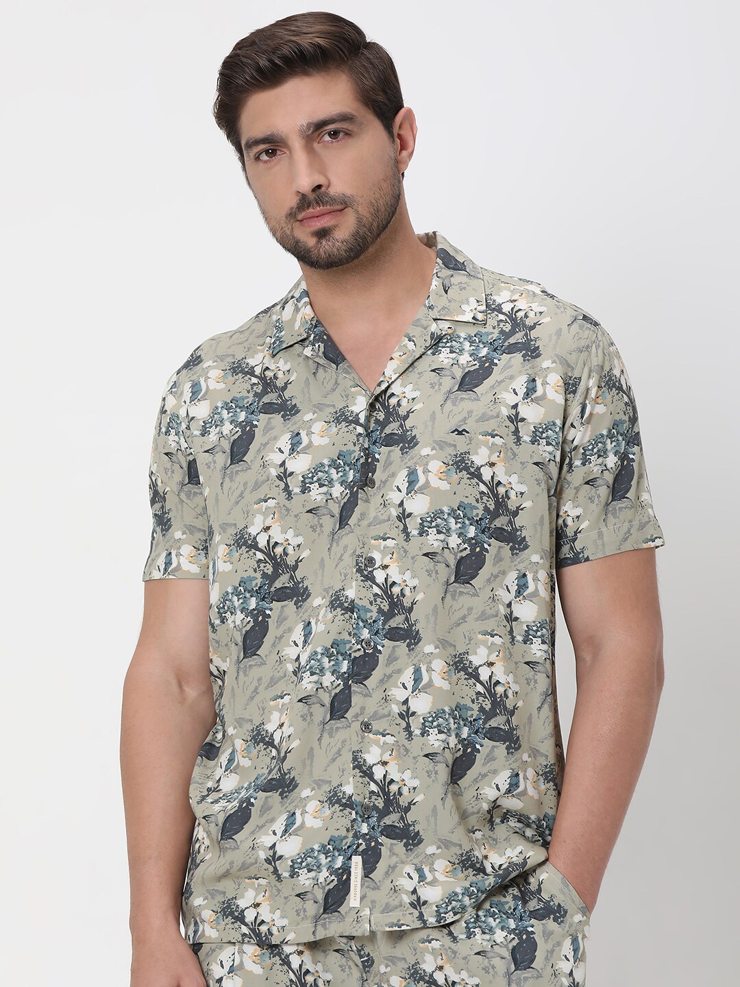 

Mufti Floral Printed Slim Fit Casual Shirt, Olive
