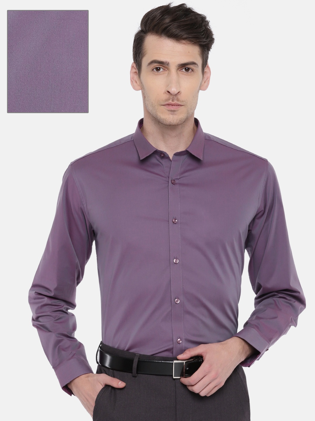 

V Dot Men Purple Slim Fit Solid Semiformal Shirt