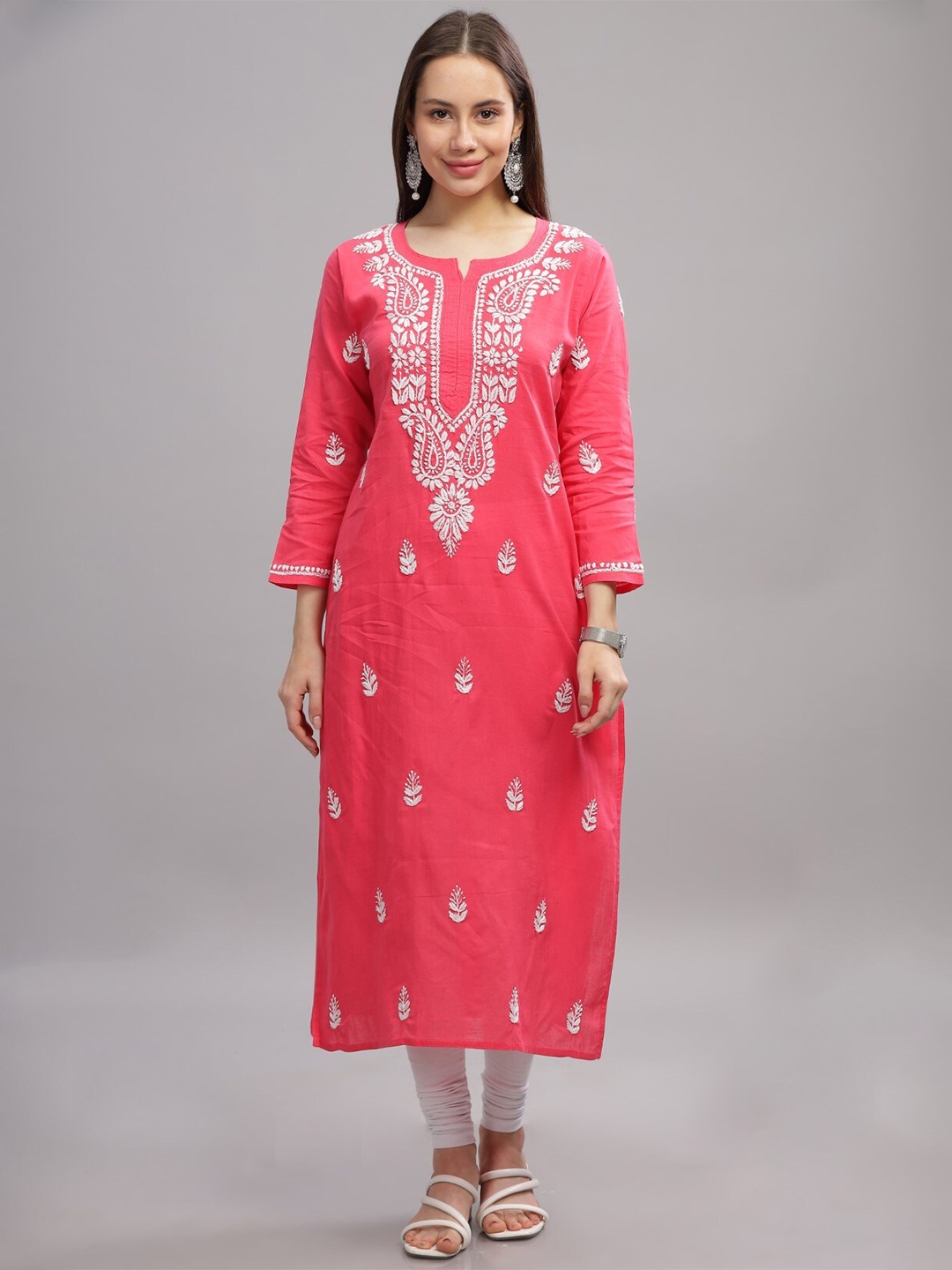 THE VASILIKI Notch Neck Floral Embroidered Chikankari Floral Cotton Kurta, Red