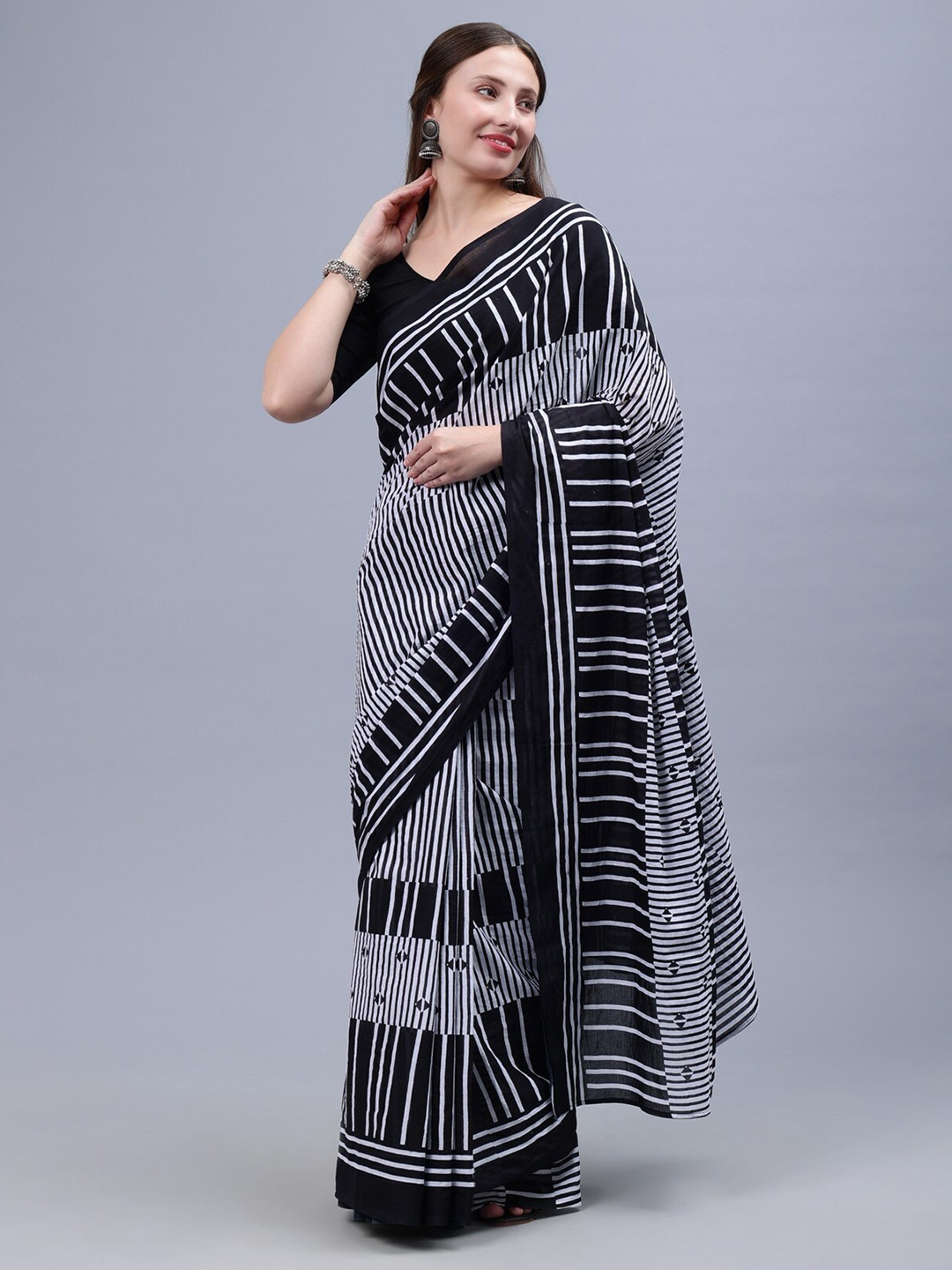 THE VASILIKI Striped Printed Mulmul Cotton Saree, Black